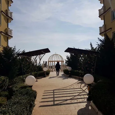 Private In Taliana Beach Residents * אלניטה