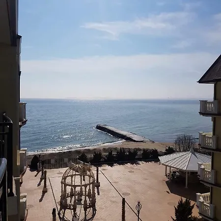 Private In Taliana Beach Residents דירה *